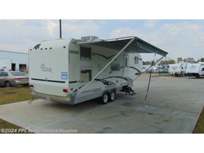 2004 Forest River Grand Surveyor 240BH RV for Sale in