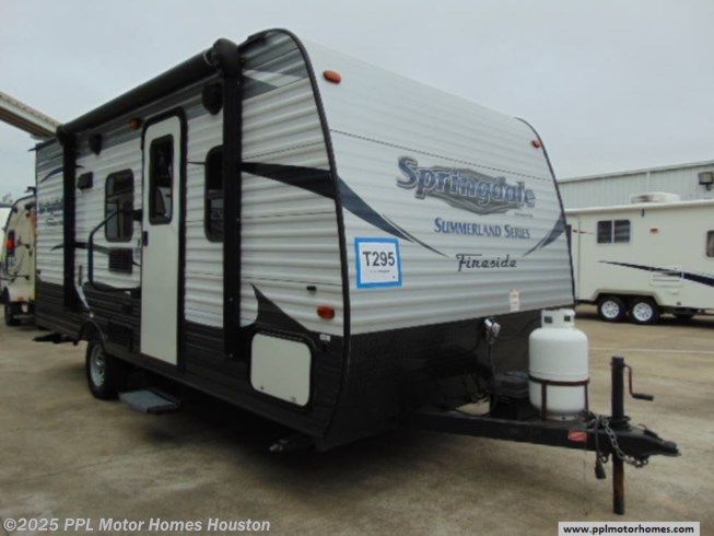 2017 Keystone Springdale Fireside 1800BH RV for Sale in Houston, TX ...