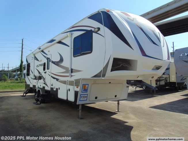 2011 Dutchmen Voltage 3200 RV for Sale in Houston, TX 77074 | F334