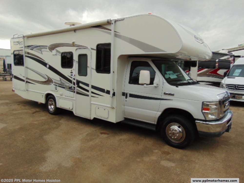 2012 Thor Freedom Elite 26E RV for Sale in Houston, TX