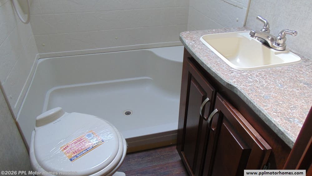 2014 Keystone Laredo 295SCK RV for Sale in Houston, TX 77074 F207
