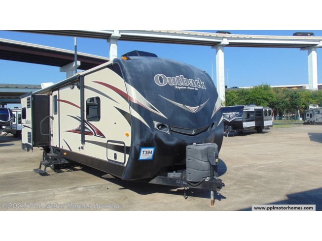 Used 2015 Keystone Outback Super Lite 323BH available in Houston, Texas