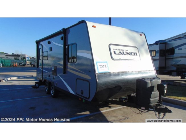 Used 2017 Starcraft Launch 21FBS available in Houston, Texas