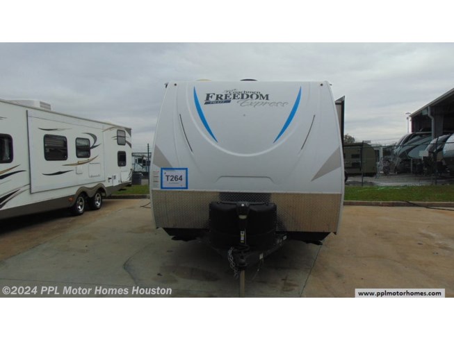 2019 Freedom Express Pilot 19RKS by Coachmen from PPL Motor Homes in Houston, Texas