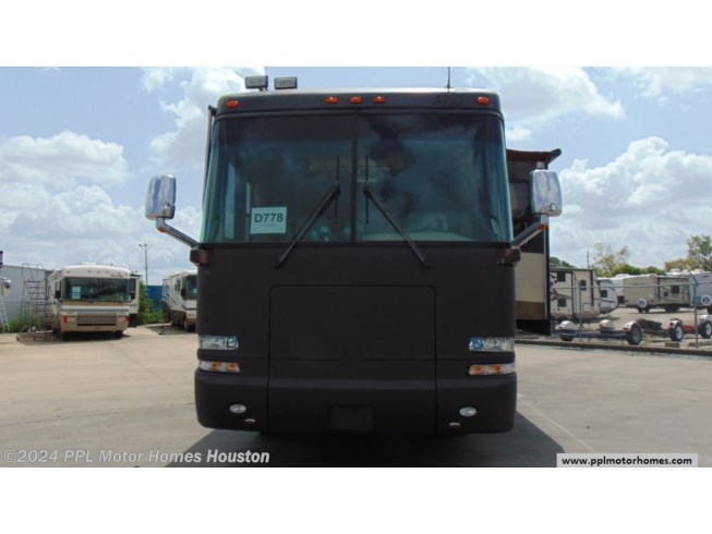 2004 Camelot 40PST by Monaco RV from PPL Motor Homes in Houston, Texas