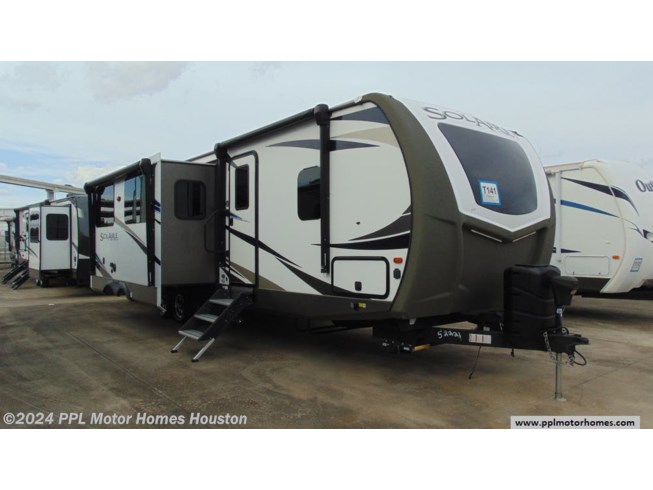 Used 2019 Palomino Solaire 314TSBH available in Houston, Texas