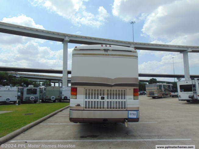 Used 1999 Fleetwood American Dream 40DVS available in Houston, Texas