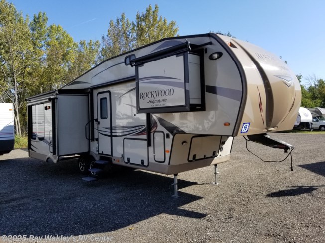 2016 Forest River Rockwood Signature Ultra Lite 8289ws Rv For Sale In North East Pa 16428 83565a Rvusa Com Classifieds