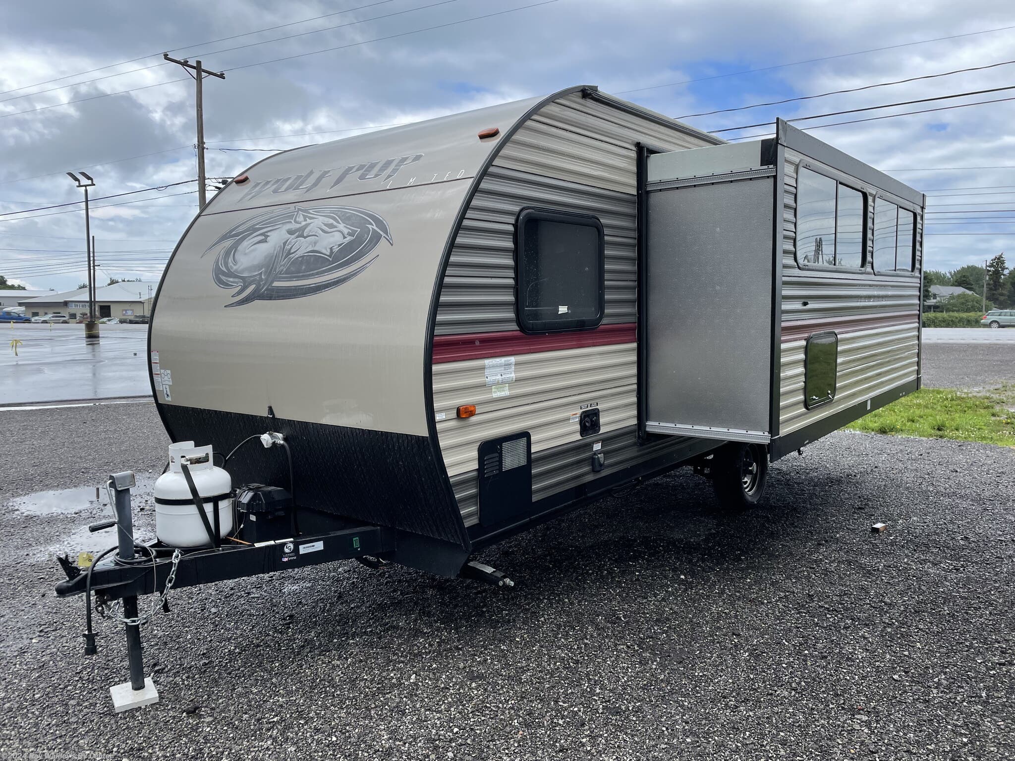 used wolf pup travel trailer