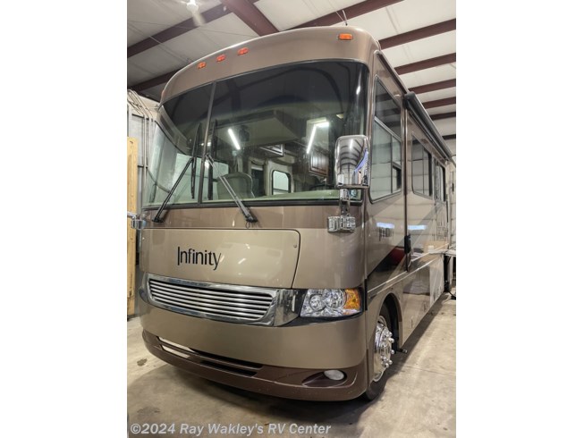 Used 2004 Four Winds International Infinity 36A available in North East, Pennsylvania