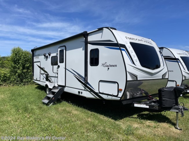 2022 Freedom Express Ultra Lite 252RBS by Coachmen from Ray Wakley