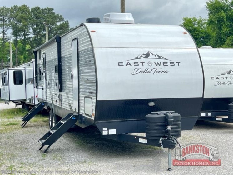 New 2024 East to West Della Terra 300DB available in Huntsville, Alabama