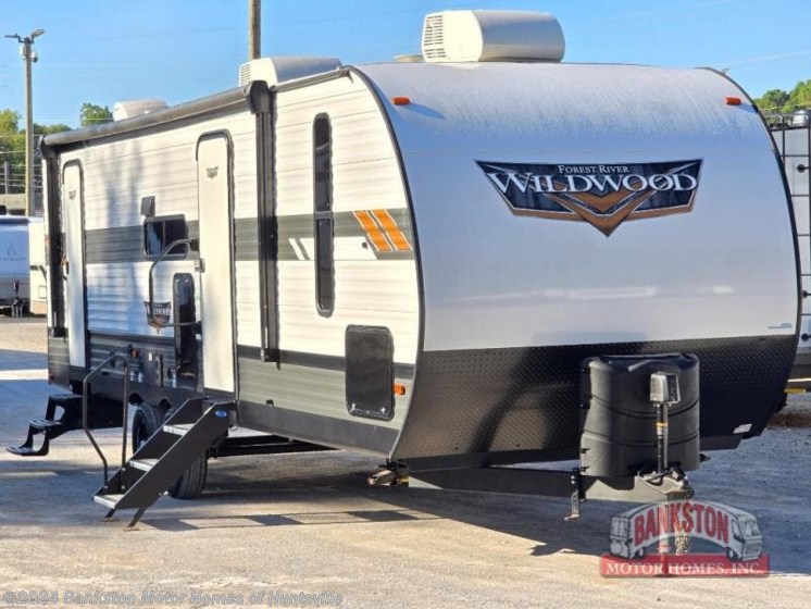 Used 2022 Forest River Wildwood 26DBUD available in Huntsville, Alabama