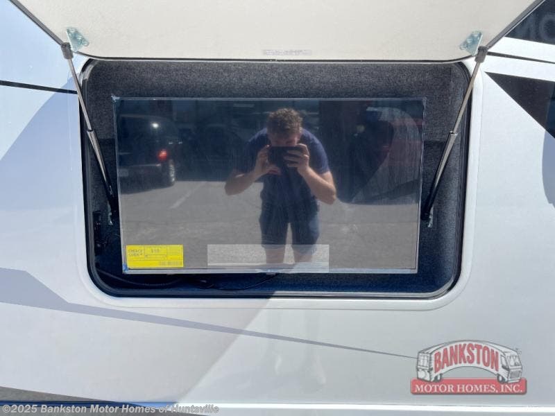 2025 Wayfarer 25 XLW by Tiffin from Bankston Motor Homes of Huntsville in Huntsville, Alabama