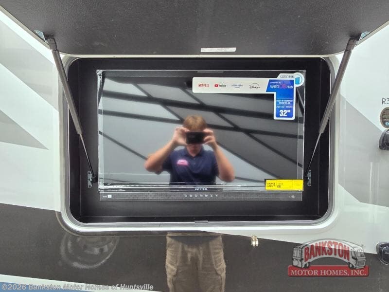 New 2026 Thor Motor Coach Omni Trail R36 available in Huntsville, Alabama