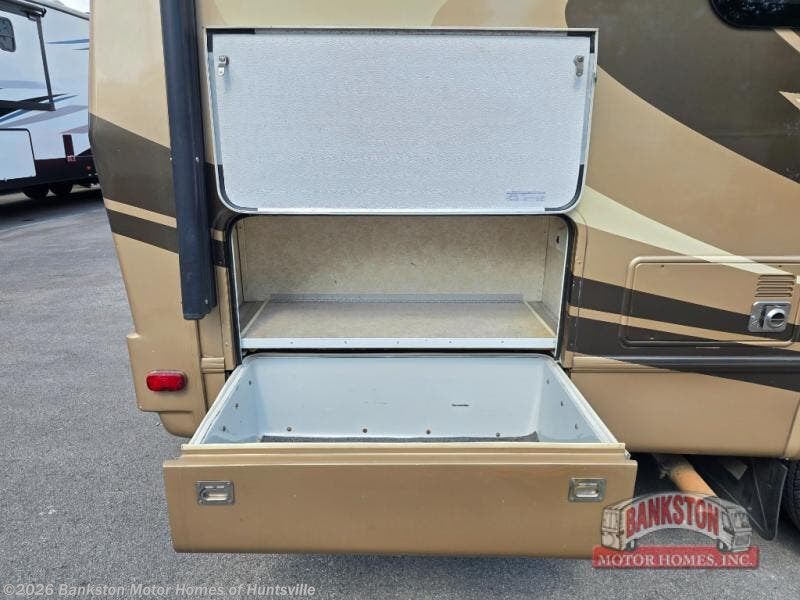 2016 Phoenix Cruiser Phoenix  2552 - Used Class C For Sale by Bankston Motor Homes of Huntsville in Huntsville, Alabama