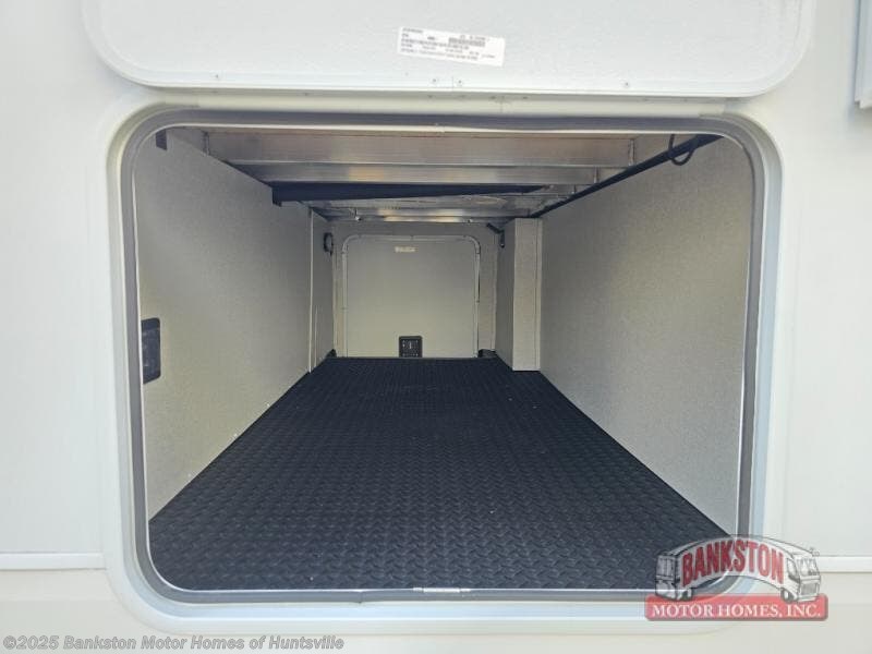 2026 Sundance 28DB by Heartland from Bankston Motor Homes of Huntsville in Huntsville, Alabama