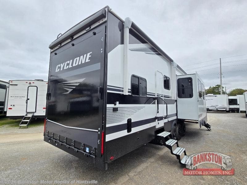 2026 Cyclone 3914 by Heartland from Bankston Motor Homes of Huntsville in Huntsville, Alabama