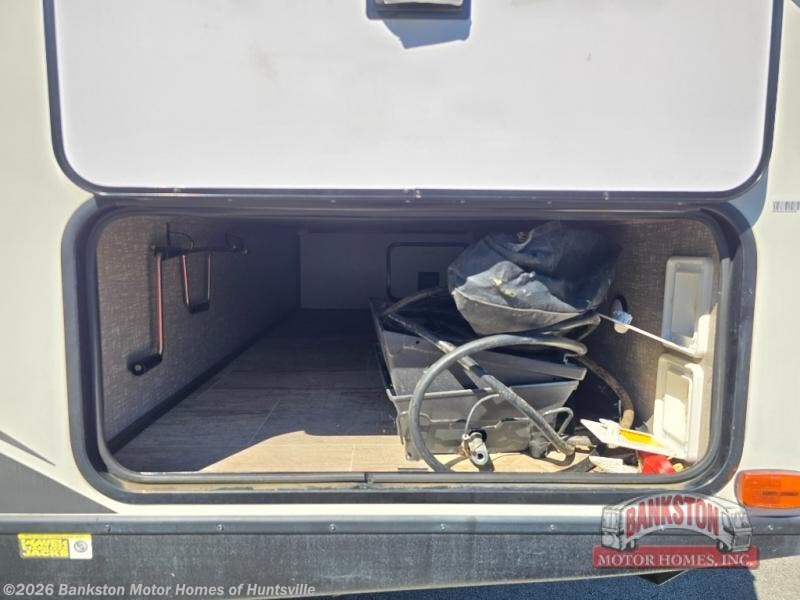 2019 North Trail 22FBS by Heartland from Bankston Motor Homes of Huntsville in Huntsville, Alabama