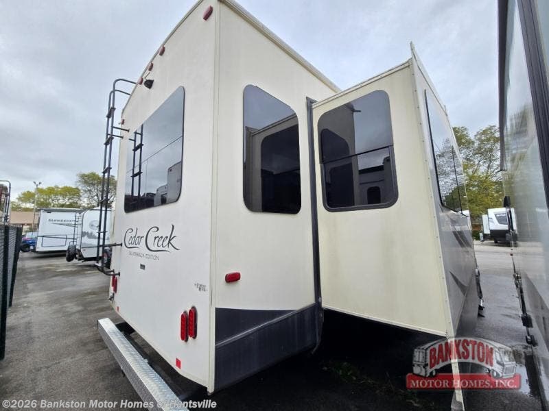 Used 2018 Forest River Cedar Creek Silverback 37MBH available in Huntsville, Alabama