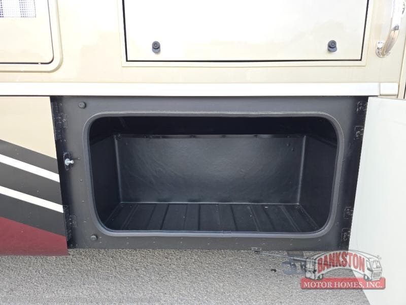 2024 Adventurer 35F by Winnebago from Bankston Motor Homes of Huntsville in Huntsville, Alabama