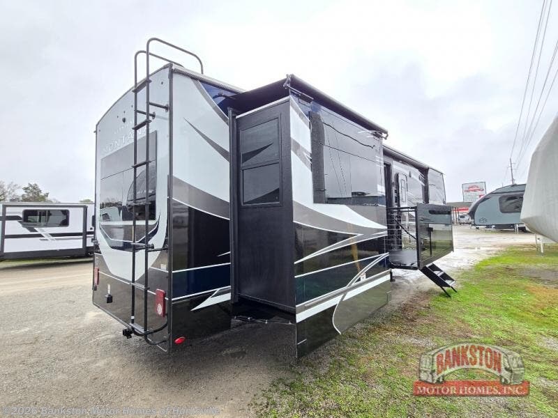 New 2026 Keystone Montana 3532SP available in Huntsville, Alabama