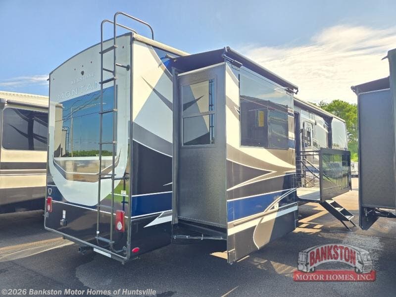New 2026 Keystone Montana 3532SP available in Huntsville, Alabama