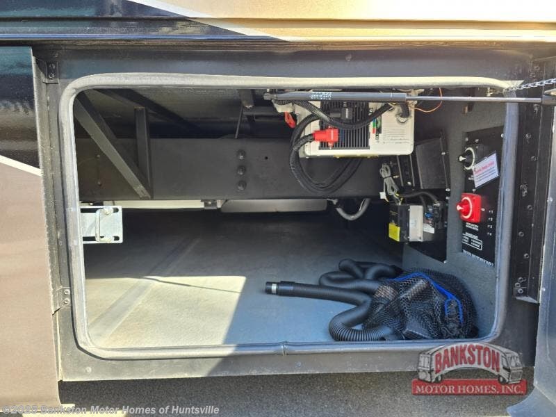 2021 Allegro Breeze 33 BR by Tiffin from Bankston Motor Homes of Huntsville in Huntsville, Alabama