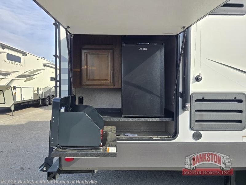 Used 2021 Forest River Rockwood Ultra Lite 2621WS available in Huntsville, Alabama