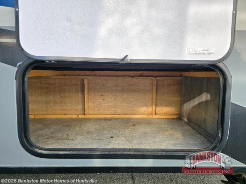 2019 Apex Nano 15X by Coachmen from Bankston Motor Homes of Huntsville in Huntsville, Alabama