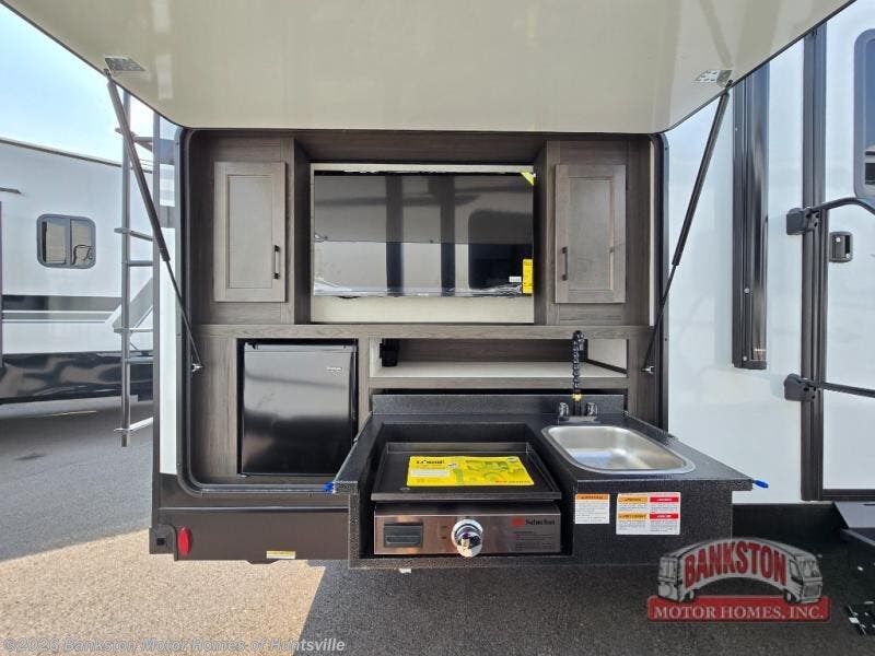 New 2026 Venture RV SportTrek Touring Edition STT343VBH available in Huntsville, Alabama