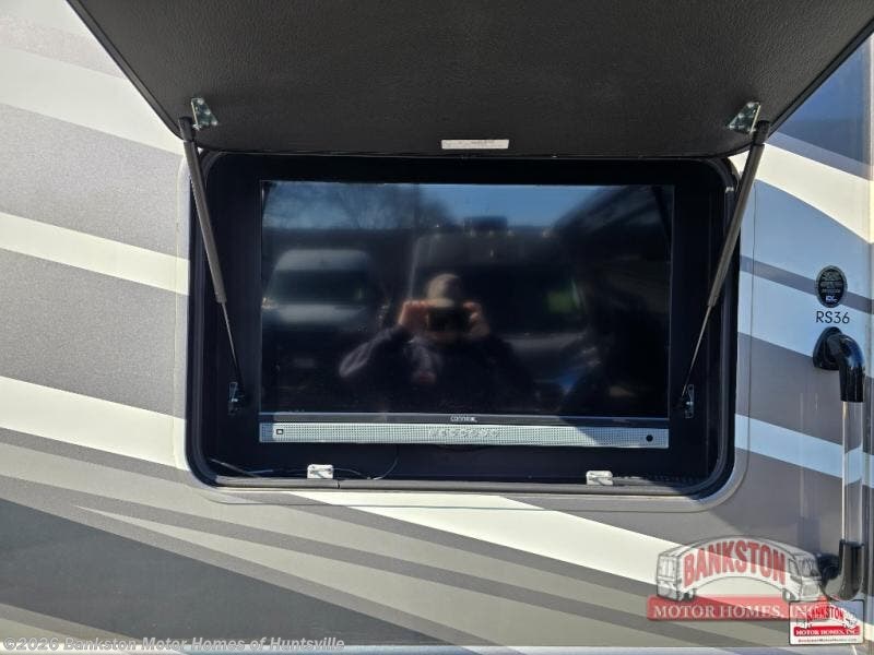 Used 2025 Thor Motor Coach Omni RS36 available in Huntsville, Alabama