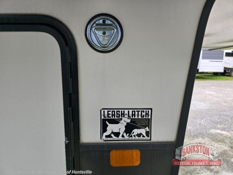 2022 Cedar Creek 371FL by Forest River from Bankston Motor Homes of Huntsville in Huntsville, Alabama