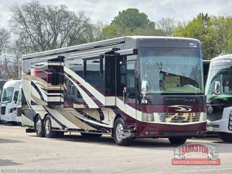 2017 Newmar Mountain Aire 4519 - Used Class A For Sale by Bankston Motor Homes of Huntsville in Huntsville, Alabama features Slideout