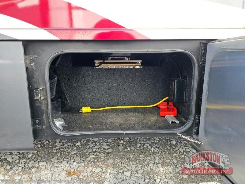 2019 Wayfarer 25 QW by Tiffin from Bankston Motor Homes of Huntsville in Huntsville, Alabama