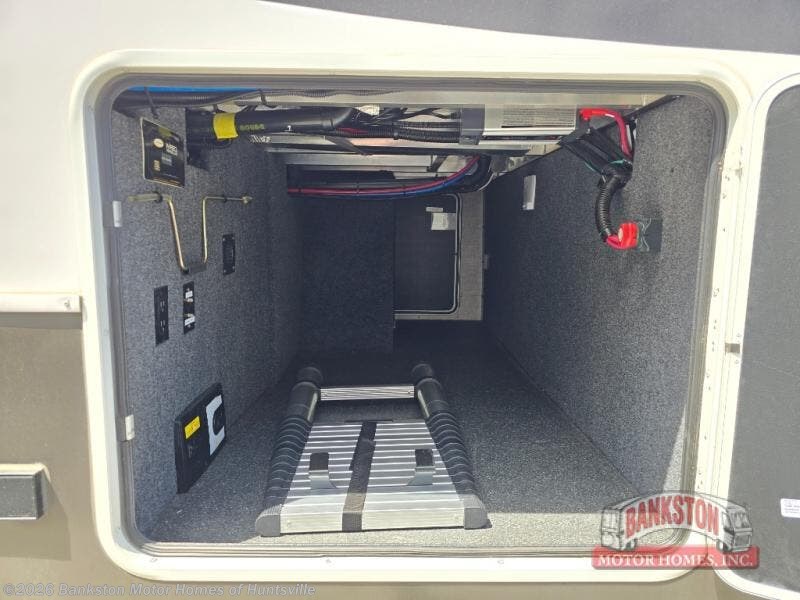 2023 Vilano 313RL by Vanleigh from Bankston Motor Homes of Huntsville in Huntsville, Alabama