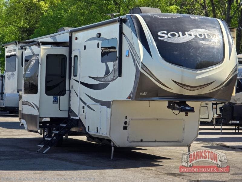 2017 Grand Design Solitude 375RES - Used Fifth Wheel For Sale by Bankston Motor Homes of Huntsville in Huntsville, Alabama features Slideout