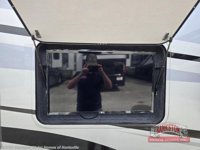 Used 2021 Tiffin Wayfarer 25 RW available in Huntsville, Alabama