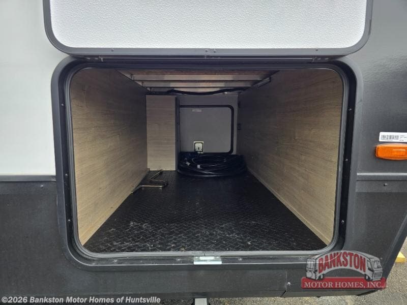 2025 Imagine 2970RL by Grand Design from Bankston Motor Homes of Huntsville in Huntsville, Alabama