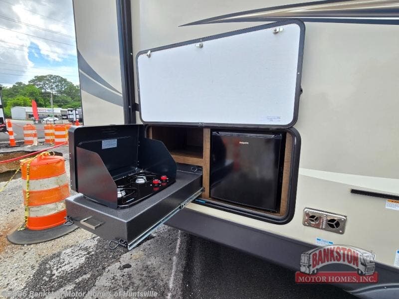 Used 2020 Forest River Rockwood Mini Lite 2506S available in Huntsville, Alabama