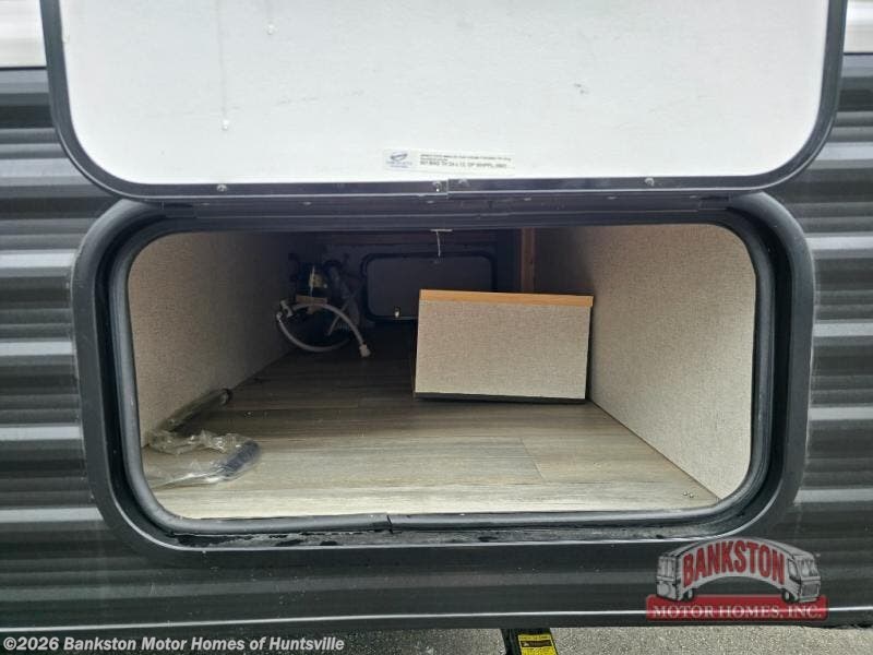 2021 Clipper 17FQS by Coachmen from Bankston Motor Homes of Huntsville in Huntsville, Alabama