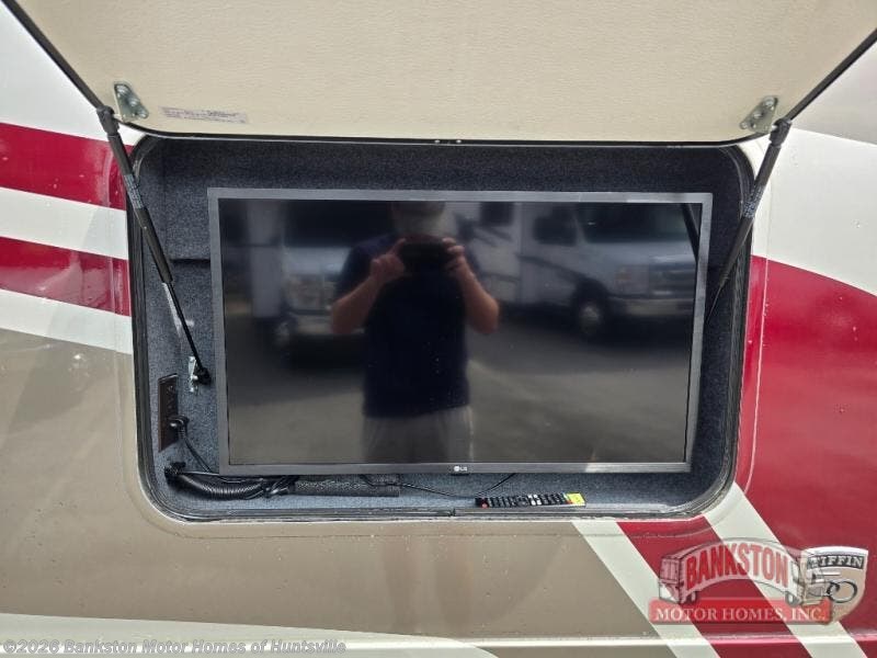 2023 Wayfarer 25 JW by Tiffin from Bankston Motor Homes of Huntsville in Huntsville, Alabama