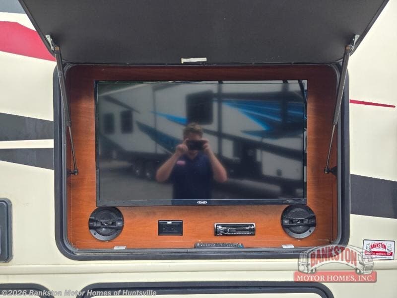 2015 Precept 29UM by Jayco from Bankston Motor Homes of Huntsville in Huntsville, Alabama