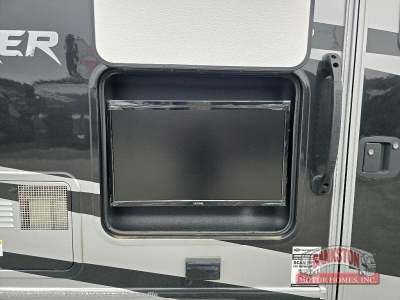 2025 Sunseeker MBS 2400 by Forest River from Bankston Motor Homes of Huntsville in Huntsville, Alabama