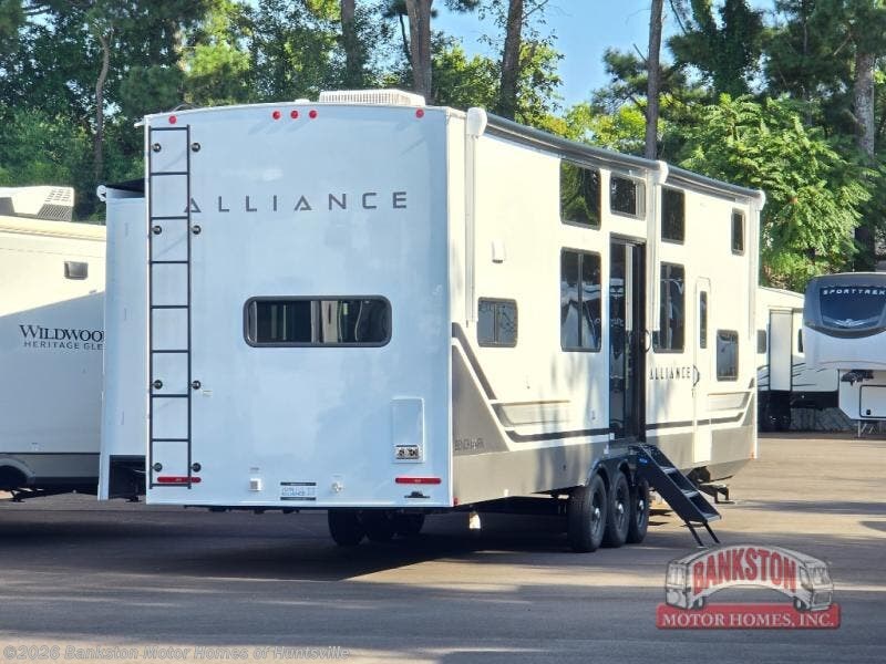 2026 Benchmark 44RKL by Alliance RV from Bankston Motor Homes of Huntsville in Huntsville, Alabama
