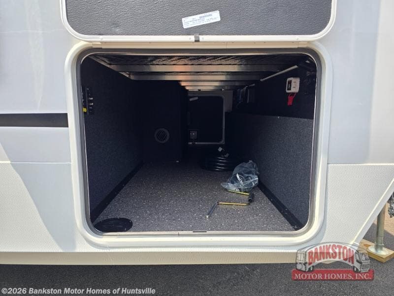 2027 Keystone Cougar Half-Ton 29RKE - New Travel Trailer For Sale by Bankston Motor Homes of Huntsville in Huntsville, Alabama