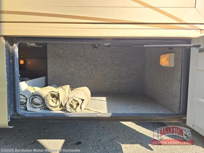 Used 2006 Newmar Ventana 3936 available in Huntsville, Alabama