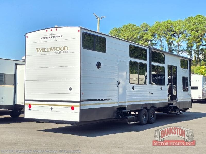 2027 Wildwood Grand Lodge 42ICE by Forest River from Bankston Motor Homes of Huntsville in Huntsville, Alabama