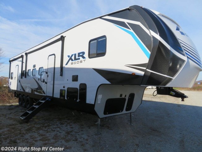 2022 Forest River XLR Boost 36TSX16 - New Fifth Wheel For Sale by Right Stop RV Center in Lebanon Junction, Kentucky
