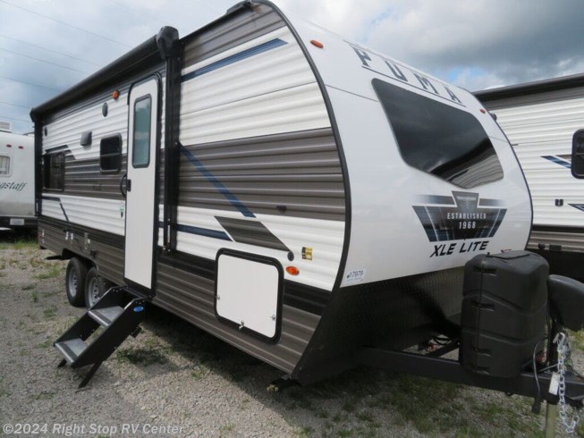2023 Palomino Puma XLE 20RLC - New Travel Trailer For Sale by Right Stop RV Center in Lebanon Junction, Kentucky